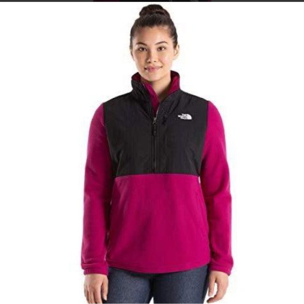 The North Face Women's Candescent Quarter Zip Sweatshirt